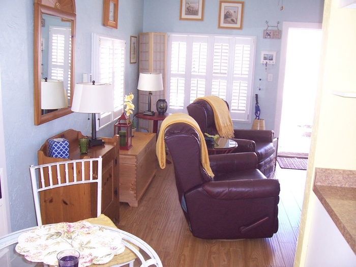 The Merry Little Cottage By The Sea Vacation Rentals Pacific Grove